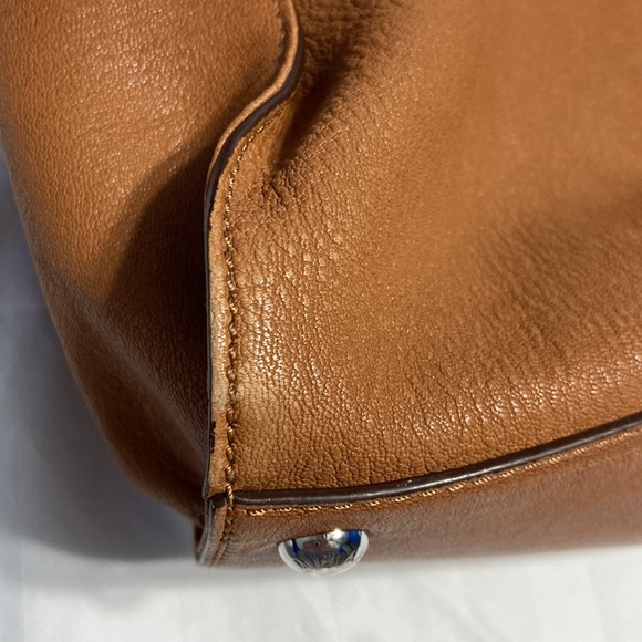 Michael Kors Hamilton Large Satchel - Picture 12 of 14